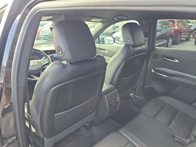 2022 Cadillac XT4 Premium Luxury