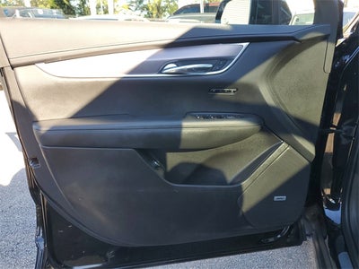 2022 Cadillac XT6 Luxury