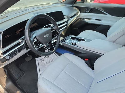 2024 Cadillac LYRIQ Sport