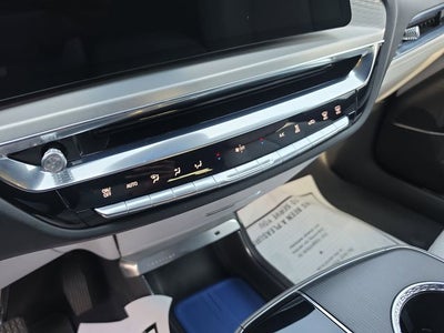 2024 Cadillac LYRIQ Sport