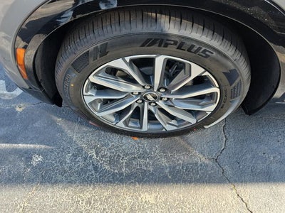 2024 Cadillac LYRIQ Sport