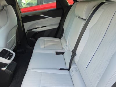 2024 Cadillac LYRIQ Sport