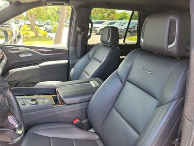 2024 Cadillac Escalade Luxury