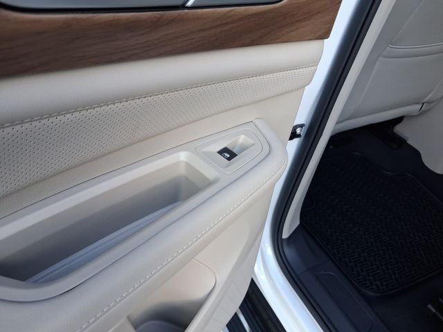 2026 Volkswagen Atlas SE w/Technology