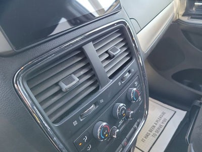 2015 Dodge Grand Caravan SE