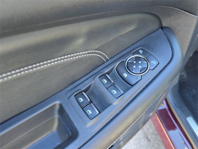 2021 Ford Edge Titanium