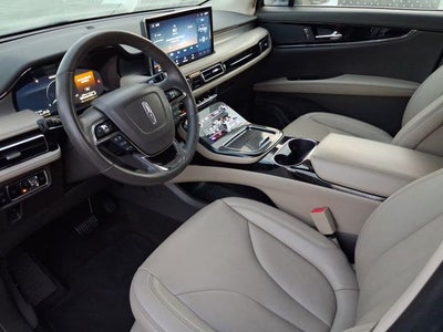 2023 Lincoln Nautilus Standard