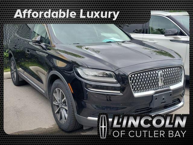 2022 Lincoln Nautilus Standard