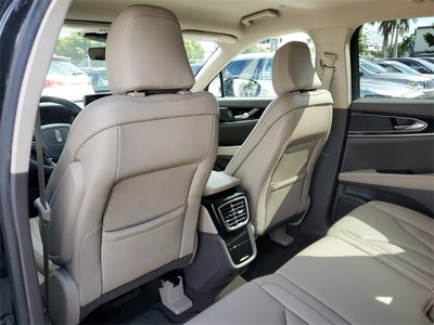 2022 Lincoln Nautilus Standard