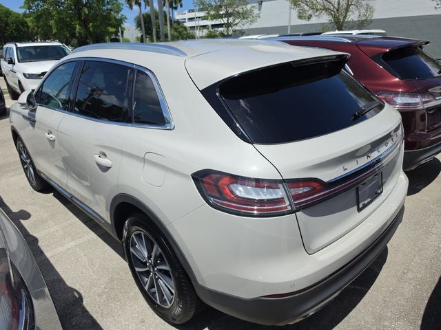 2022 Lincoln Nautilus Standard