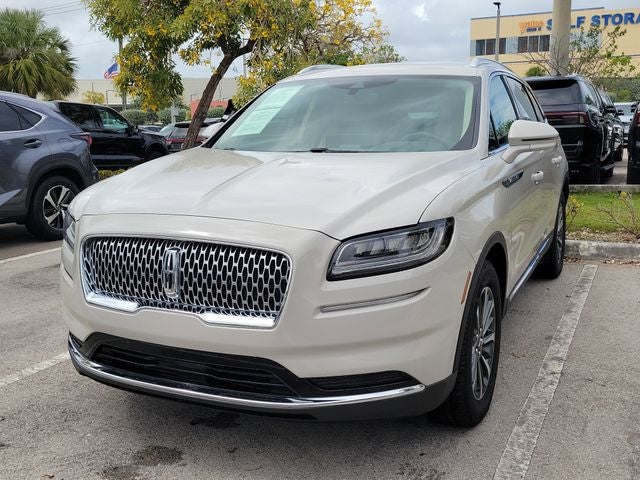 2023 Lincoln Nautilus Standard