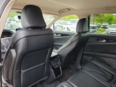 2022 Lincoln Nautilus Standard