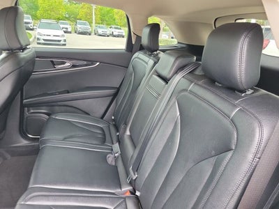 2022 Lincoln Nautilus Standard