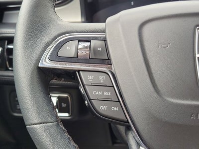 2022 Lincoln Nautilus Standard