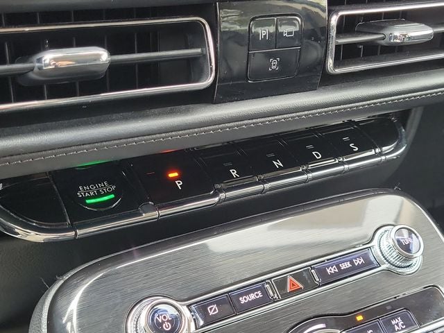 2022 Lincoln Nautilus Standard