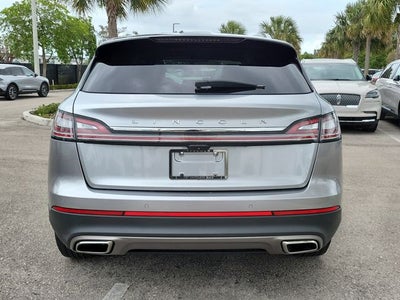 2022 Lincoln Nautilus Standard