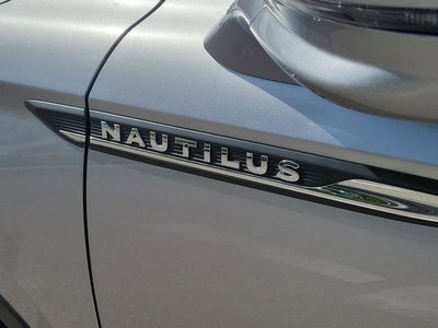 2021 Lincoln Nautilus Reserve