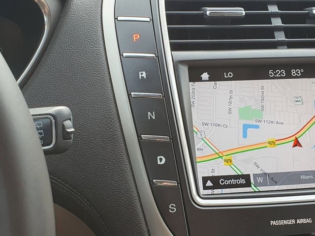 2019 Lincoln Nautilus Select