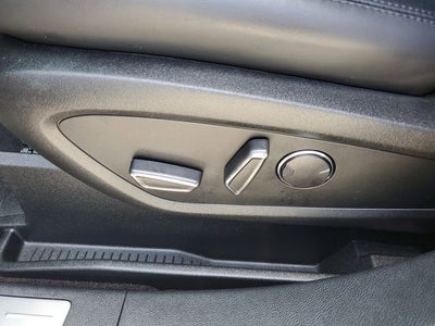 2019 Lincoln Nautilus Select