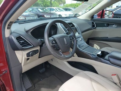 2019 Lincoln Nautilus Select
