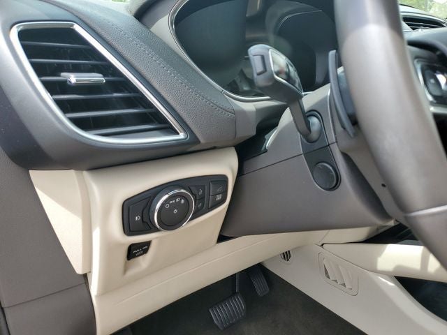 2019 Lincoln Nautilus Select