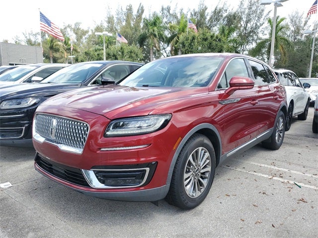 2019 Lincoln Nautilus Select