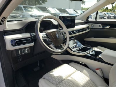 2022 Lincoln Nautilus Black Label