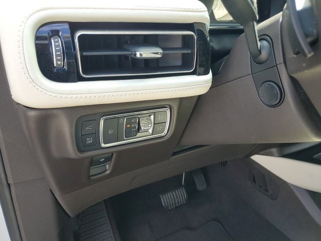 2022 Lincoln Nautilus Black Label