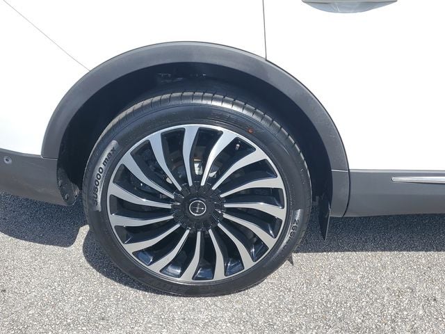 2022 Lincoln Nautilus Black Label