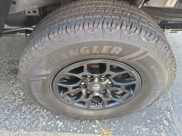 2021 Toyota Tacoma SR5 V6