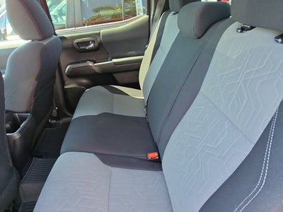 2022 Toyota Tacoma SR V6