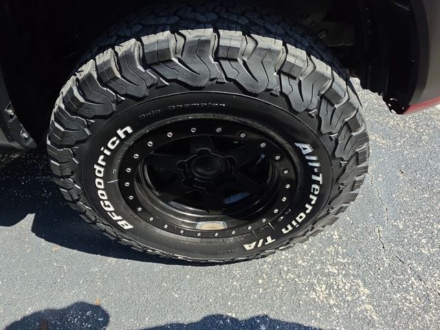 2022 Toyota Tacoma SR V6