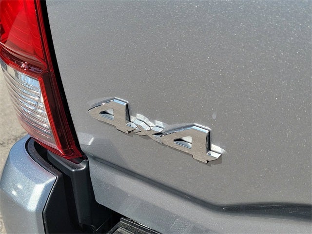 2022 Toyota Tacoma SR V6