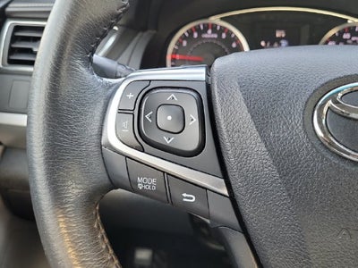 2017 Toyota Camry SE