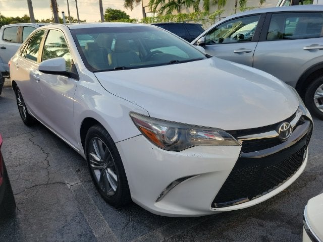 2017 Toyota Camry SE