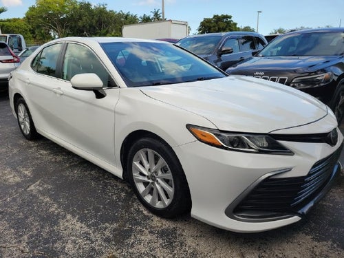 2022 Toyota Camry LE