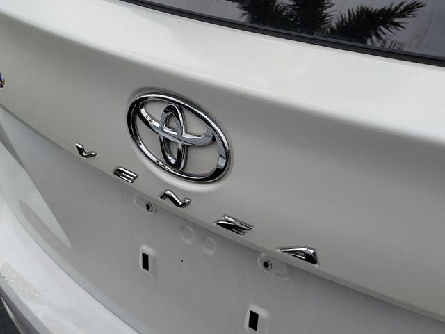 2014 Toyota Venza LE