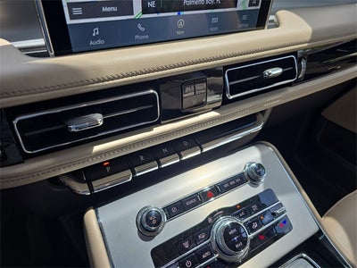 2024 Lincoln Aviator Premiere