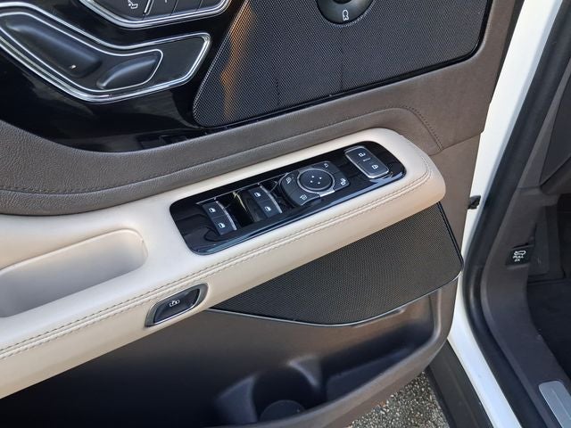 2022 Lincoln Aviator Reserve Premium