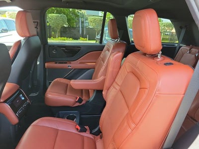 2025 Lincoln Aviator Reserve