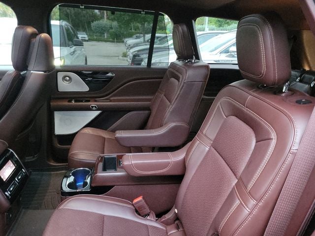 2024 Lincoln Aviator Black Label Premium