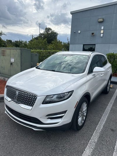 2019 Lincoln MKC Standard