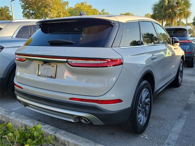 2023 Lincoln Corsair Standard