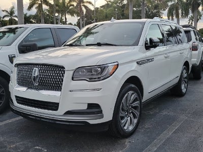 2023 Lincoln Navigator Reserve