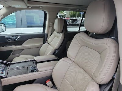 2023 Lincoln Navigator Reserve