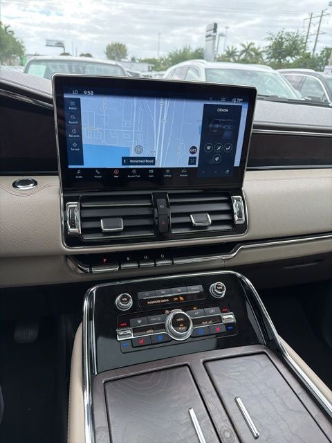 2022 Lincoln Navigator Reserve