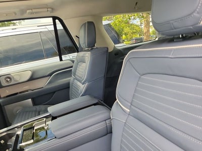 2024 Lincoln Navigator Black Label