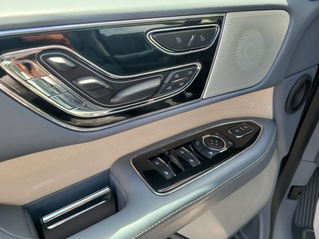 2024 Lincoln Navigator Black Label
