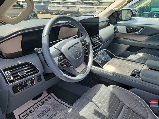 2024 Lincoln Navigator Black Label