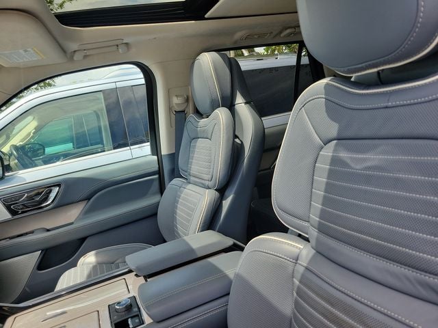 2024 Lincoln Navigator Black Label